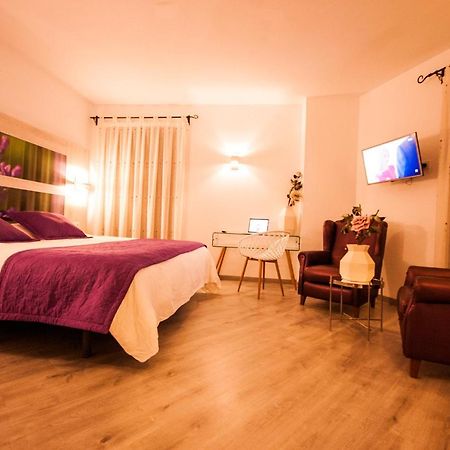 Hotel Hc Zoom โปโซบลังโก ภายนอก รูปภาพ
