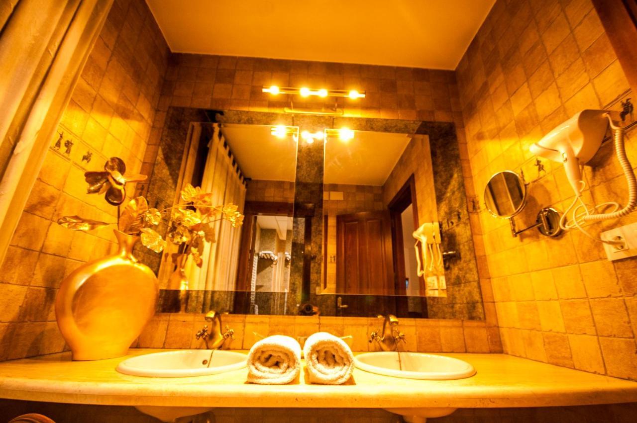 Hotel Hc Zoom โปโซบลังโก ภายนอก รูปภาพ